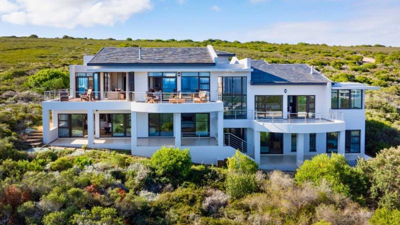 4 Bedroom Property for Sale in Pinnacle Point Golf Estate Western Cape